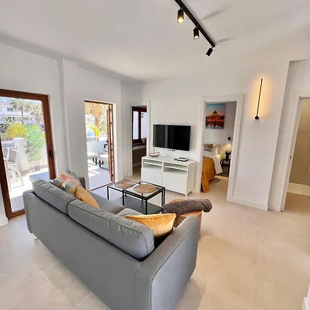 アパート Teide View Malibu Park アデヘ