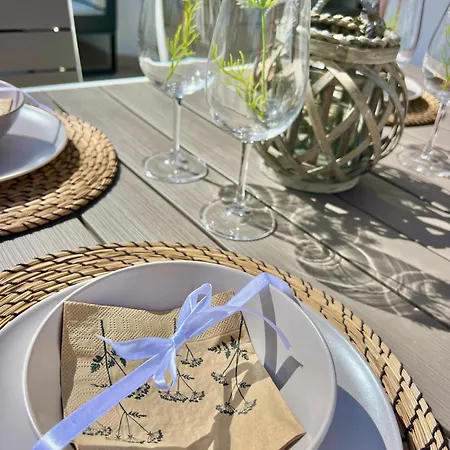 Teide View Malibu Park *